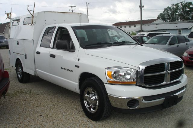Dodge Ram 2500 2006 photo 3