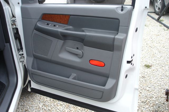 Dodge Ram 2500 2006 photo 4