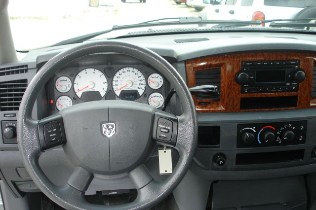 Dodge Ram 2500 2006 photo 5