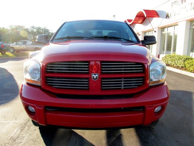 Dodge Ram 2500 2006 photo 2
