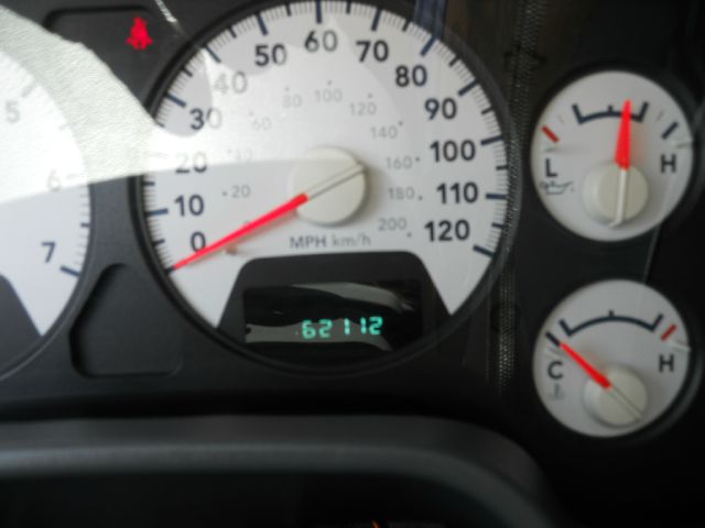 Dodge Ram 2500 2006 photo 2