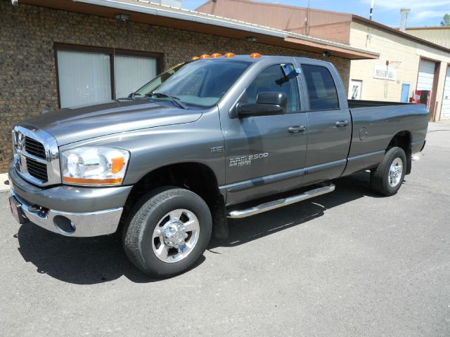 Dodge Ram 2500 2006 photo 4