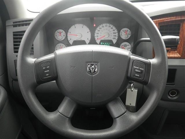 Dodge Ram 2500 2006 photo 15