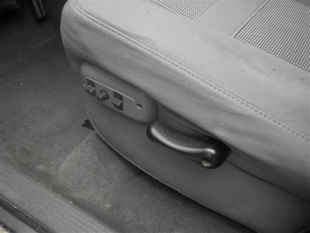 Dodge Ram 2500 2006 photo 18