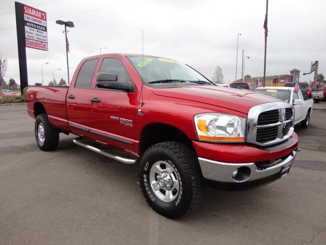 Dodge Ram 2500 2006 photo 3
