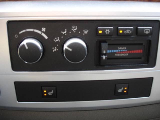 Dodge Ram 2500 2006 photo 14