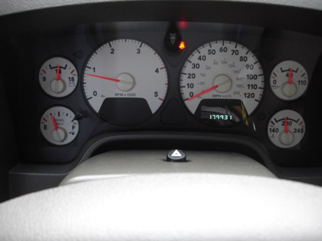 Dodge Ram 2500 2006 photo 21