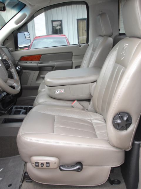 Dodge Ram 2500 2006 photo 25