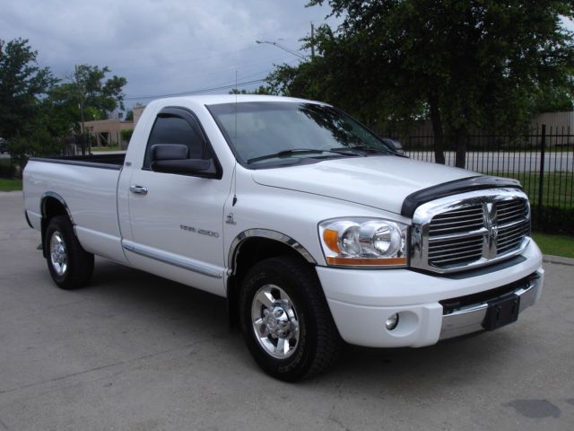 Dodge Ram 2500 2006 photo 28