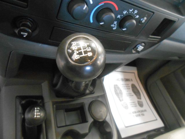 Dodge Ram 2500 2007 photo 2