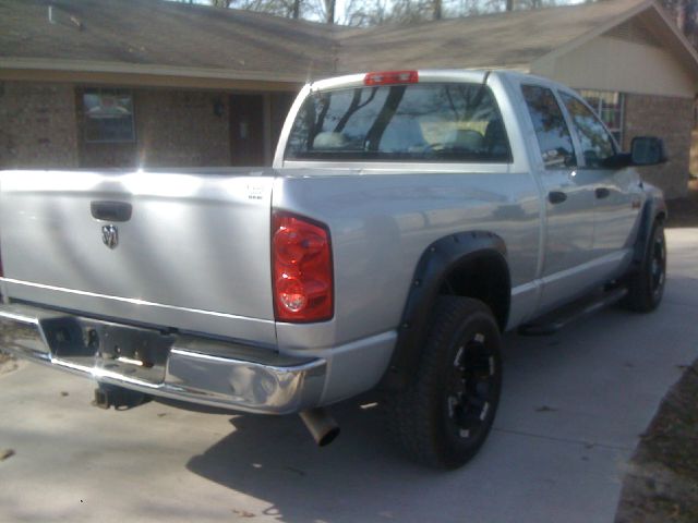 Dodge Ram 2500 2007 photo 2