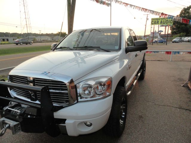 Dodge Ram 2500 4d Wagon AWD Pickup Truck