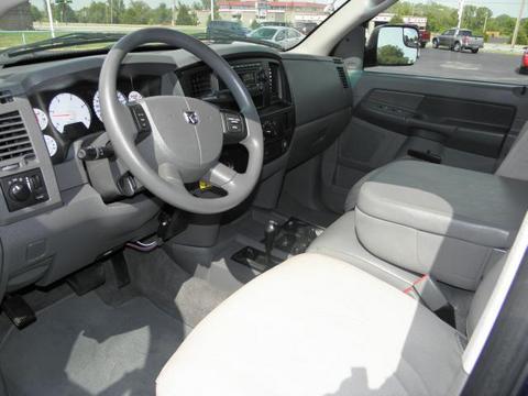 Dodge Ram 2500 SLT Unspecified