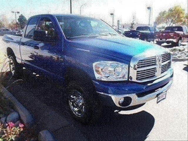 Dodge Ram 2500 SLT Pickup