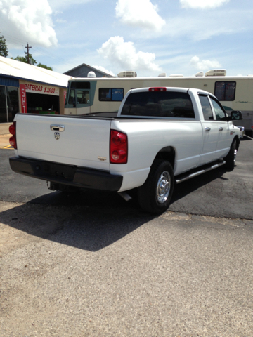 Dodge Ram 2500 Ext WT Pickup Truck