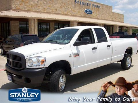 Dodge Ram 2500 SLT Unspecified