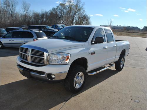 Dodge Ram 2500 SLT Unspecified