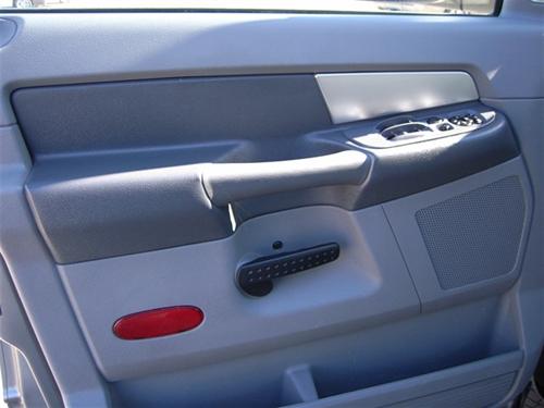 Dodge Ram 2500 2009 photo 3