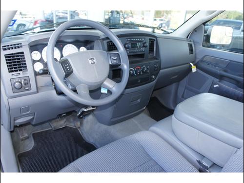 Dodge Ram 2500 2009 photo 2