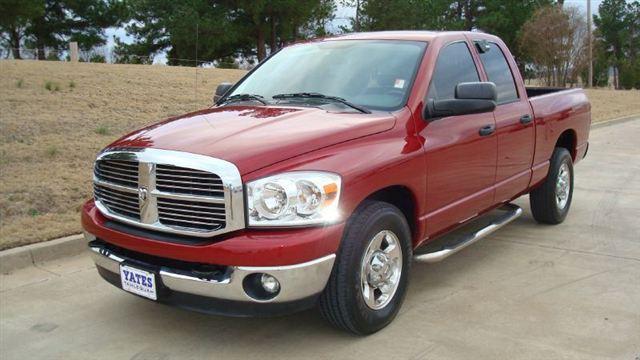 Dodge Ram 2500 Touring AWD -w/dvd System Pickup