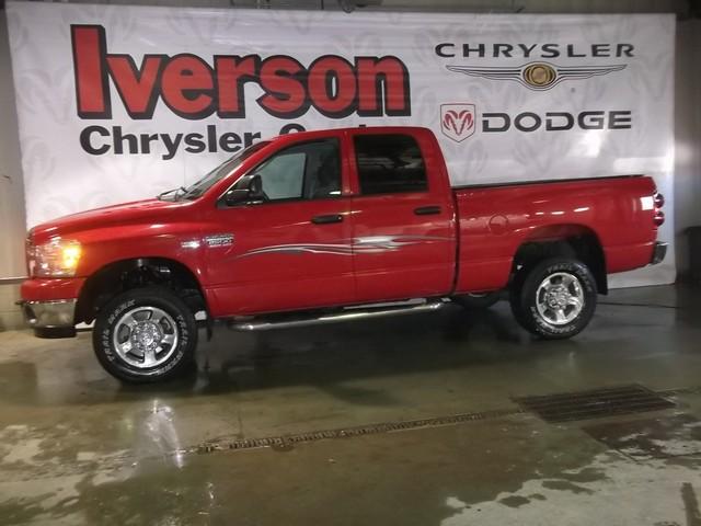 Dodge Ram 2500 REG CAB Pickup