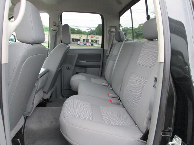 Dodge Ram 2500 2WD Pickup Truck