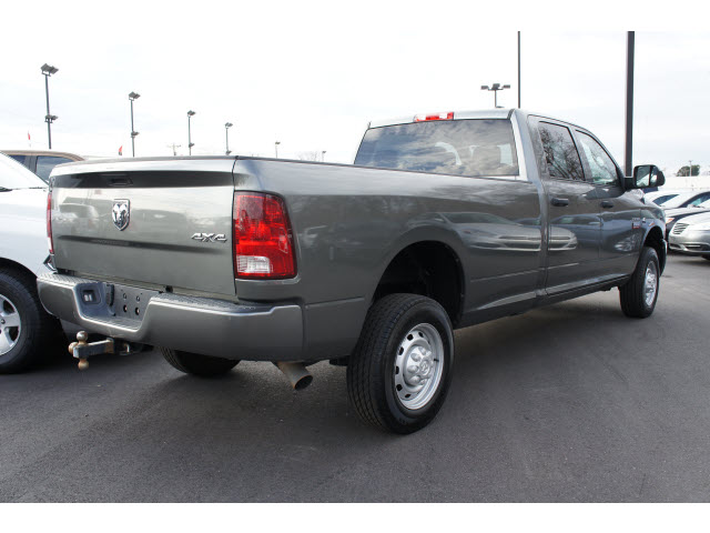 Dodge Ram 2500 2010 photo 2
