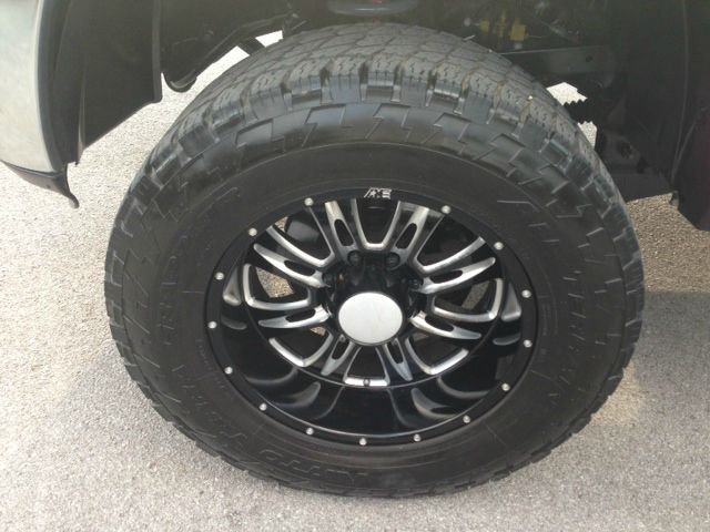 Dodge Ram 2500 2010 photo 2