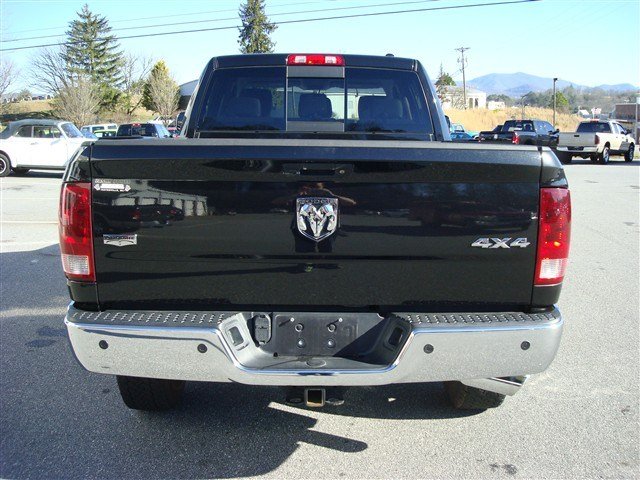 Dodge Ram 2500 2010 photo 3