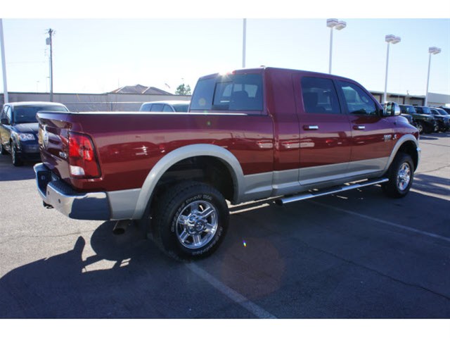 Dodge Ram 2500 2010 photo 2