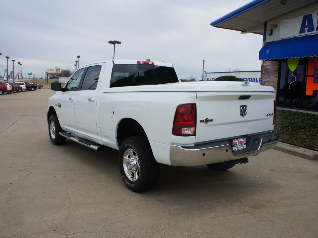 Dodge Ram 2500 2010 photo 2