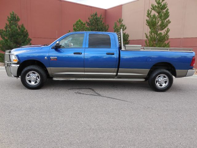 Dodge Ram 2500 2010 photo 2