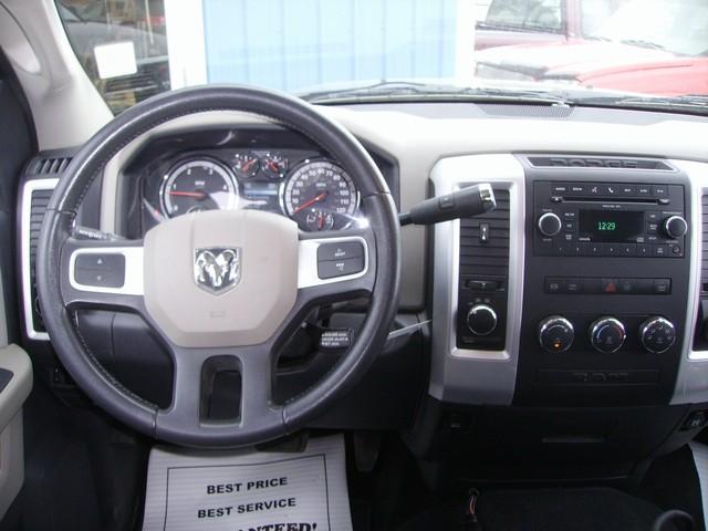 Dodge Ram 2500 2010 photo 3