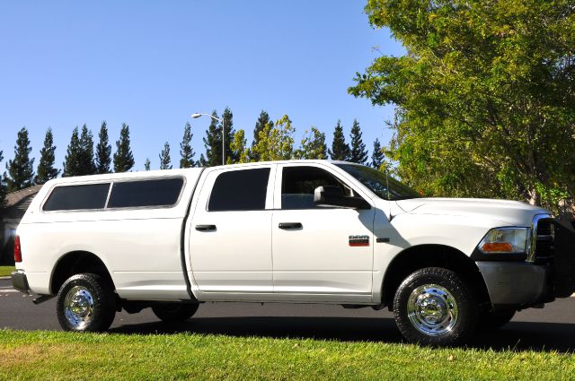 Dodge Ram 2500 2010 photo 2