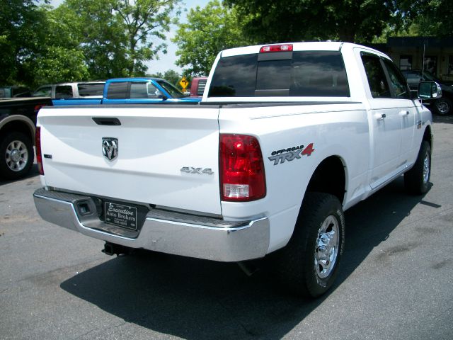 Dodge Ram 2500 2010 photo 1