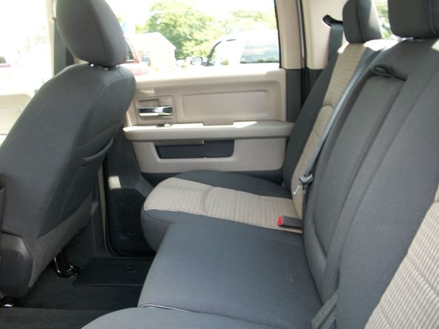 Dodge Ram 2500 2010 photo 4