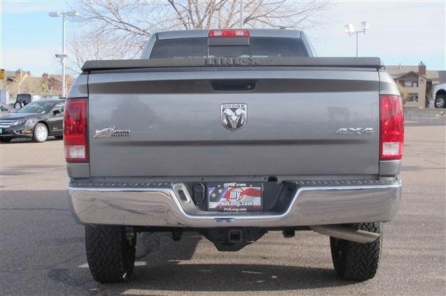 Dodge Ram 2500 2010 photo 3