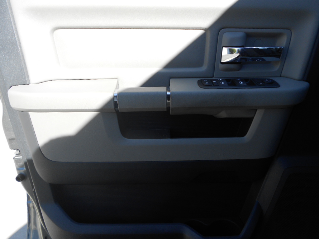 Dodge Ram 2500 2010 photo 5