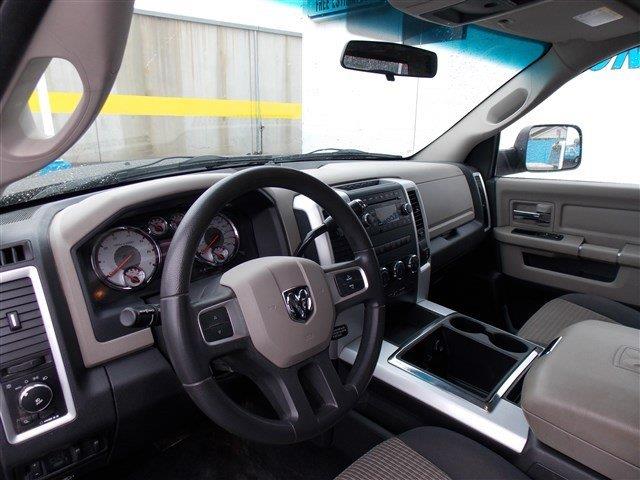 Dodge Ram 2500 2010 photo 3