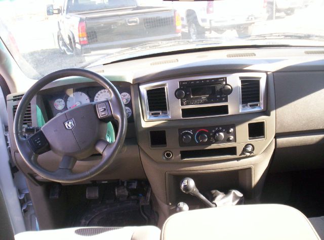 Dodge Ram 2500 Ml350 With Navigation Pickup Truck