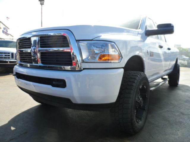 Dodge Ram 2500 2011 photo 4