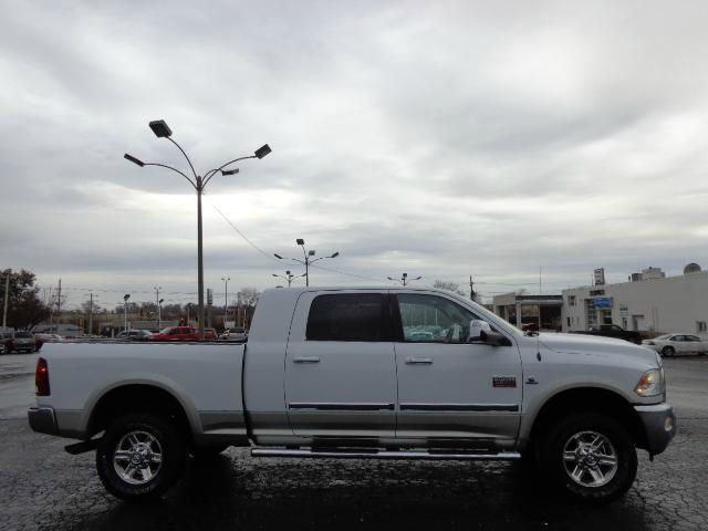 Dodge Ram 2500 2011 photo 2