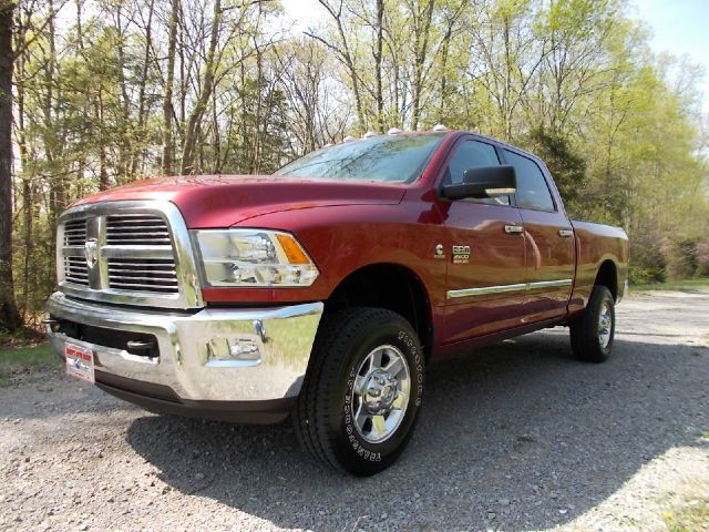 Dodge Ram 2500 2011 photo 2