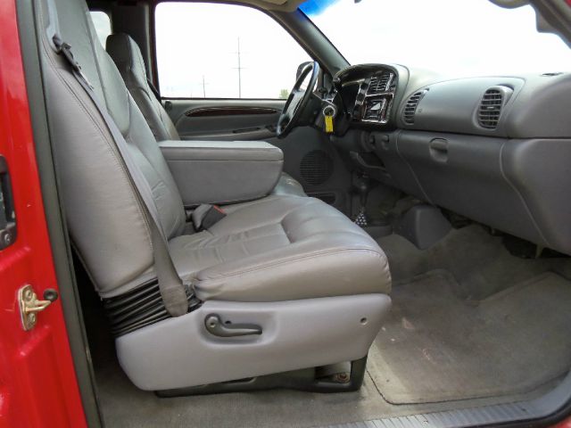 Dodge Ram 3500 1998 photo 3