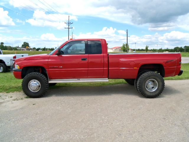 Dodge Ram 3500 1998 photo 4