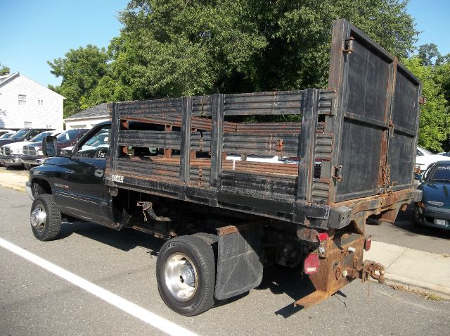 Dodge Ram 3500 1999 photo 2