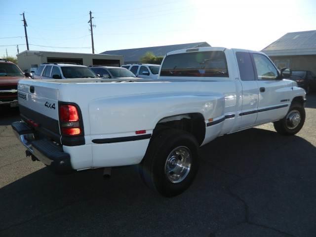 Dodge Ram 3500 1999 photo 2