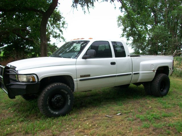Dodge Ram 3500 1999 photo 3