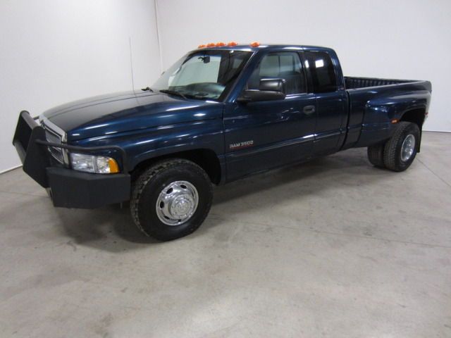 Dodge Ram 3500 2001 photo 4