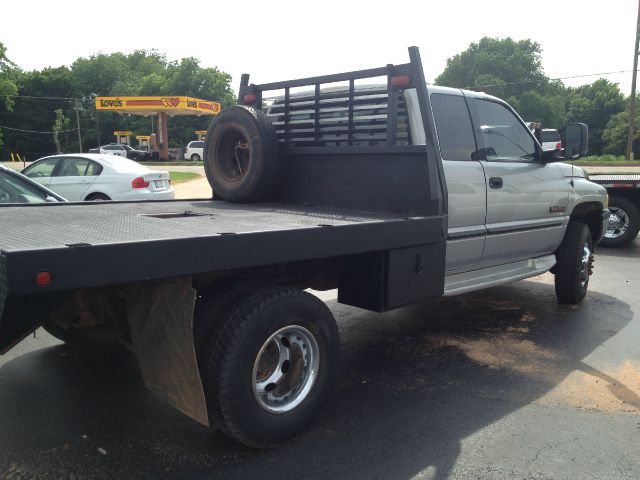 Dodge Ram 3500 2001 photo 3